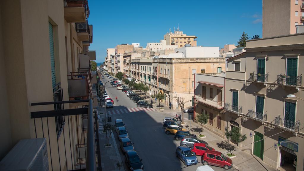 B&B Via Spalti 52 Trapani Habitación foto