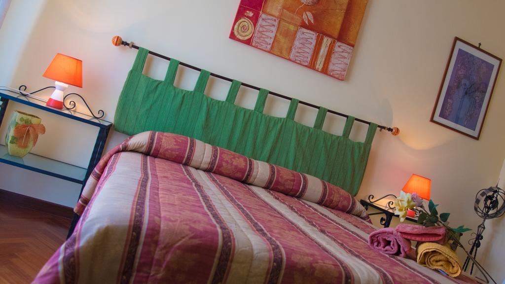 B&B Via Spalti 52 Trapani Habitación foto